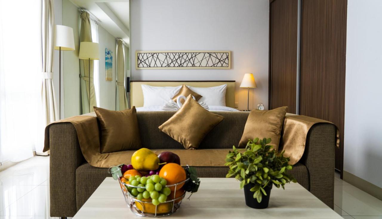Azalea Suites Cikarang By Jayakarta Group Zewnętrze zdjęcie