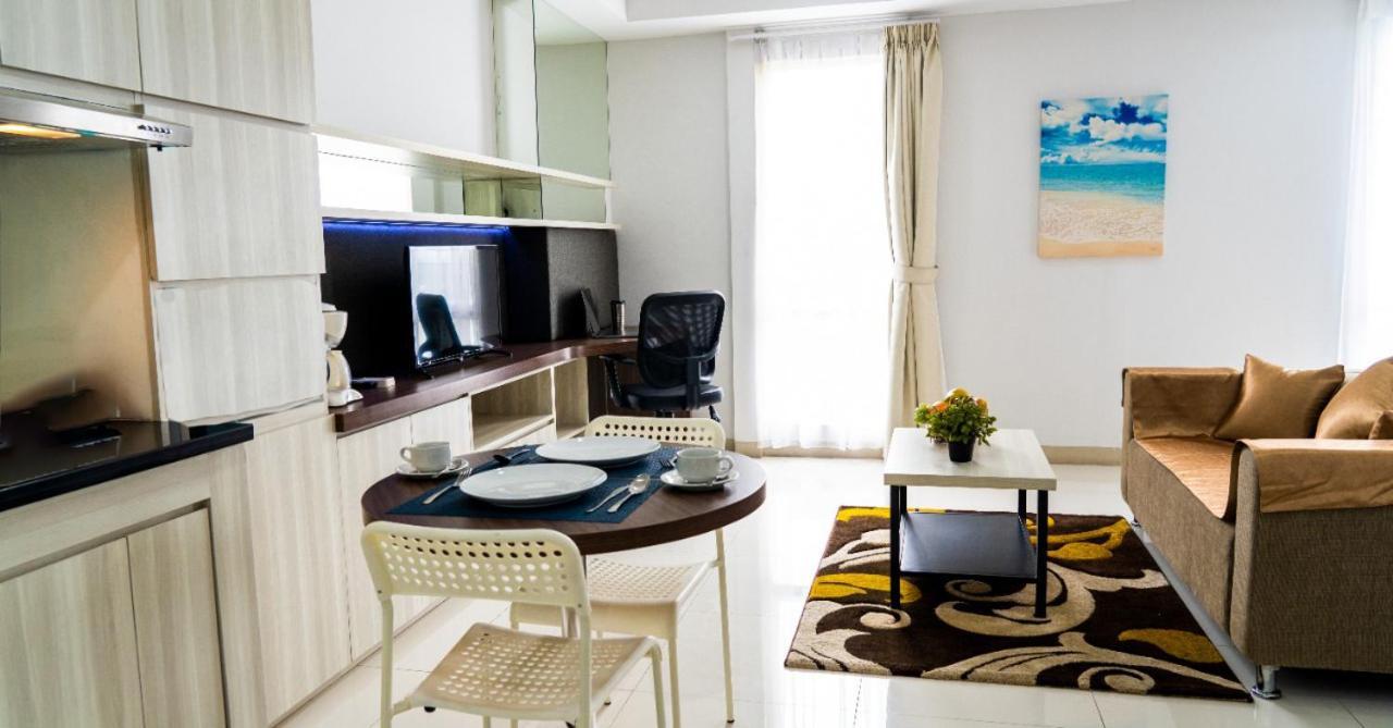 Azalea Suites Cikarang By Jayakarta Group Zewnętrze zdjęcie